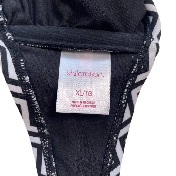 Xhilaration Womens Bikini Swimsuit Set Neon Accents Chevron Size XL Top M c Bott - Picture 9 of 9